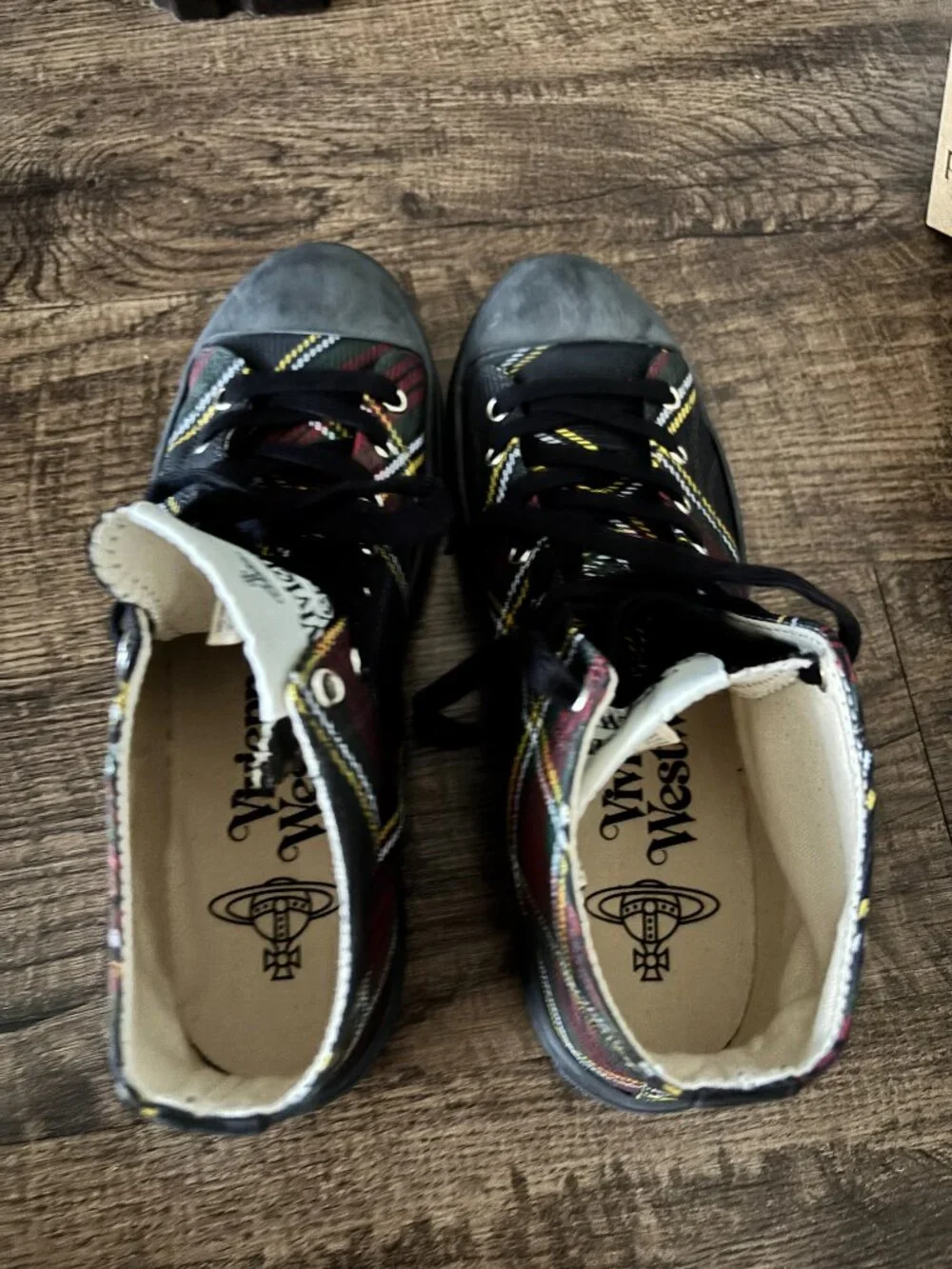 Vivian Westwood Size 42
